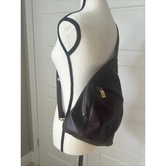 First Edition Brown Leather Shoulder Bag - Picture 2 of 6